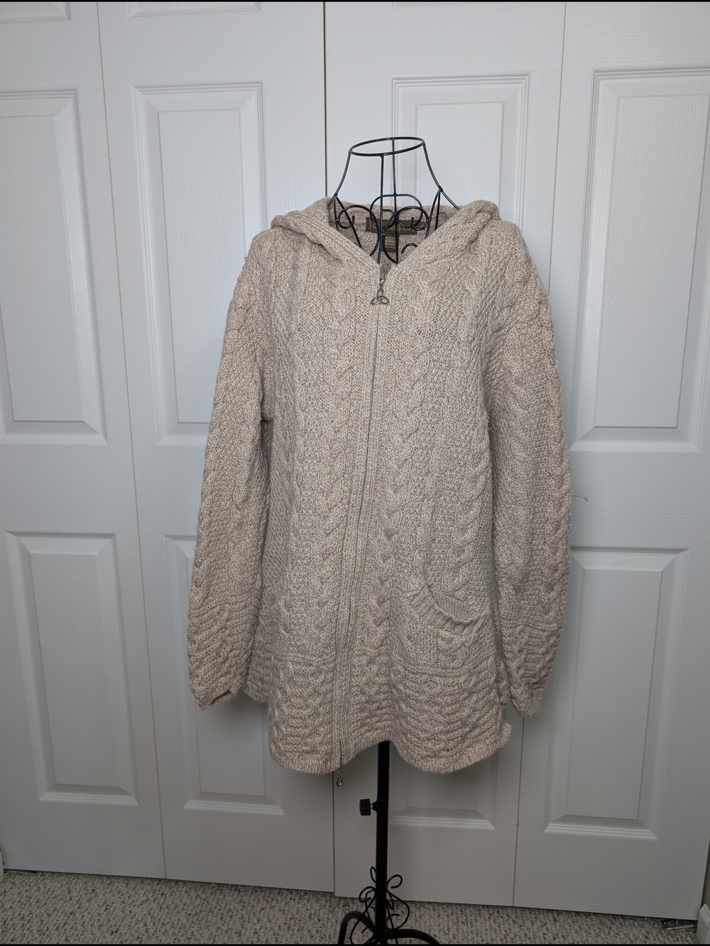 Inis Crafts 100% Merino Wool Irish Cable Knit Hooded Zip Cardigan L